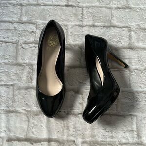 Vince Camuto Women's High heels Pumps Black Round Toe 
Patent Leather Size 8.5 M